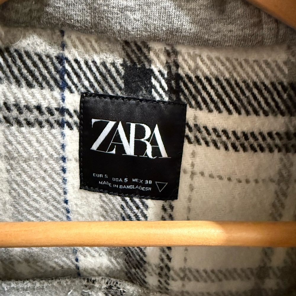 Zara Men’s Small Plaid Shacket Button Up Hooded Jacket Cream Gray Black - Picture 2 of 4